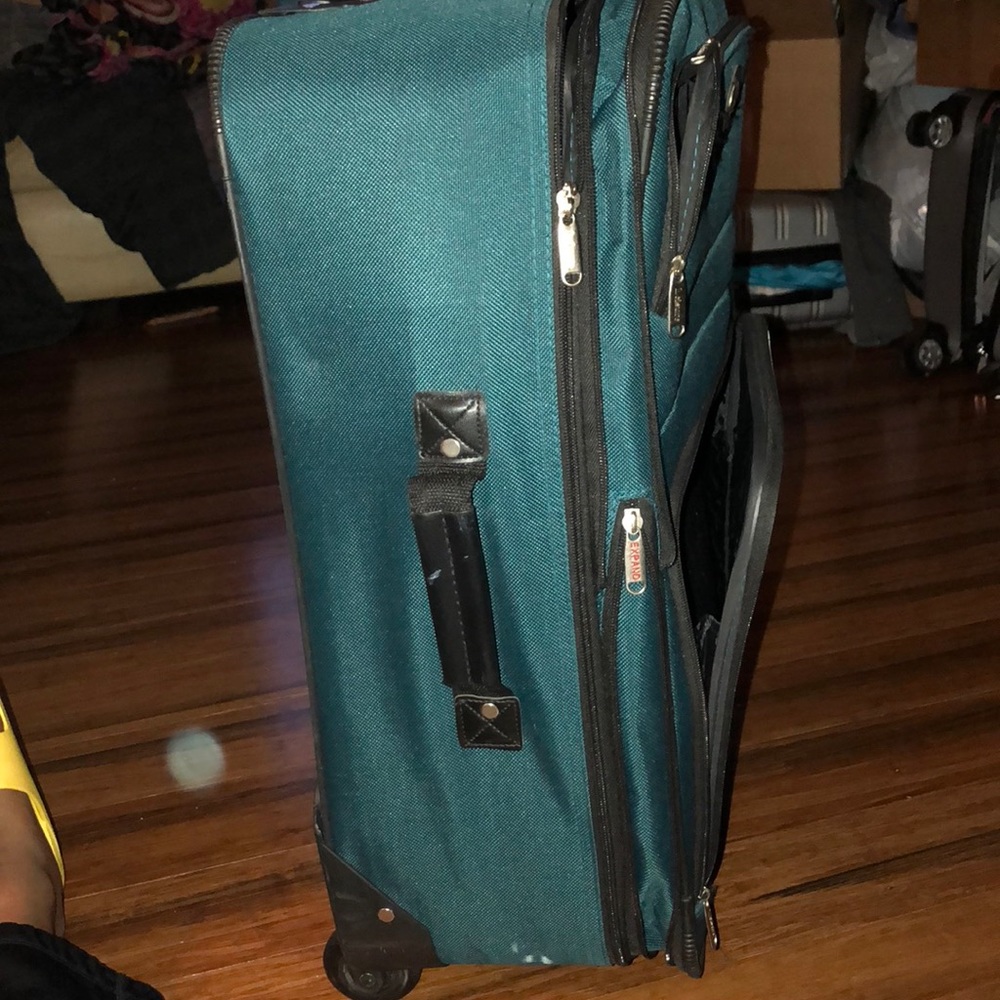 Suitcase - image 4